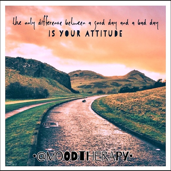 Set of 2 Ear Cuffs Criss Cross & Double Fake Cartilage Earrings for Upper Ear - Picture 9 of 9